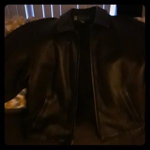 EDDIE BAUER  LEATHER JACKET